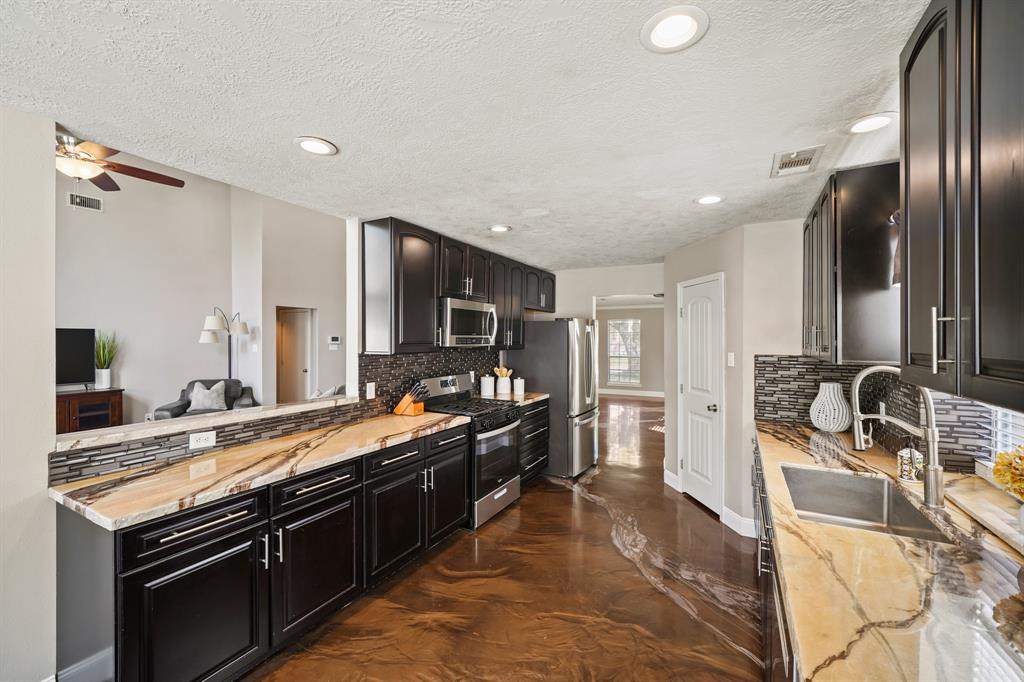 10515 Wind Walker Trail, Houston, Texas image 7