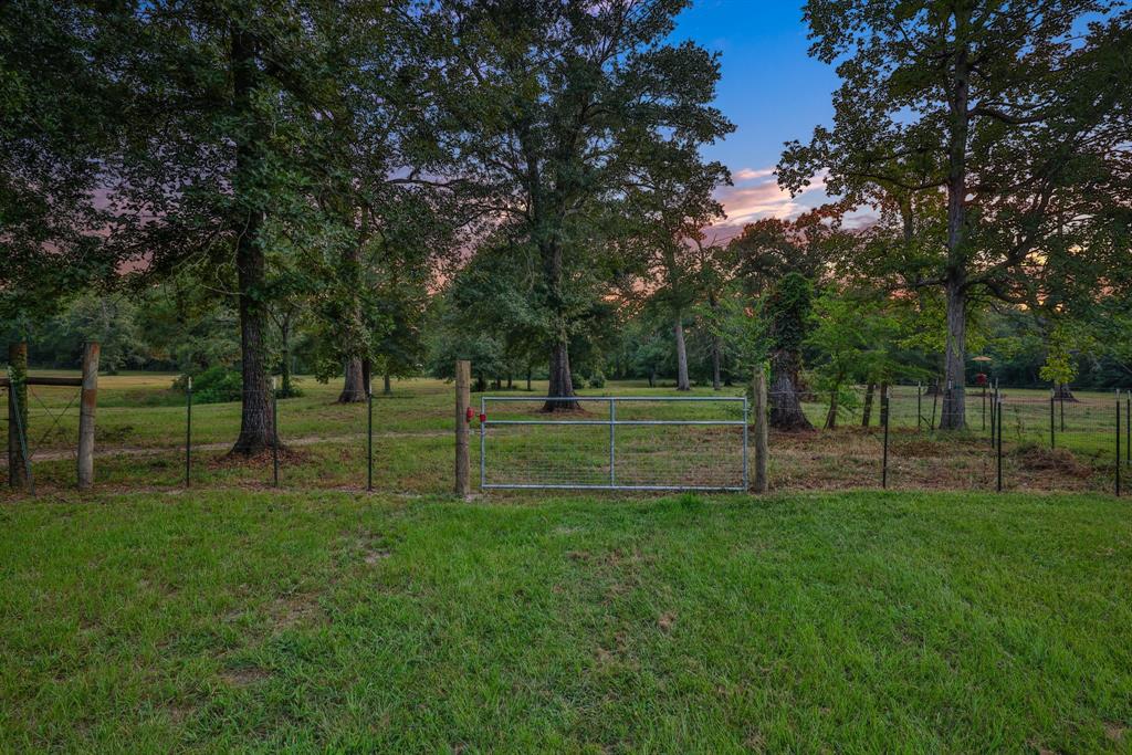 10292 Waak Road