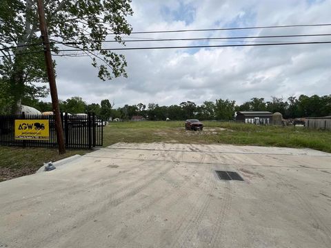1713 Strawn Road Houston TX 77039