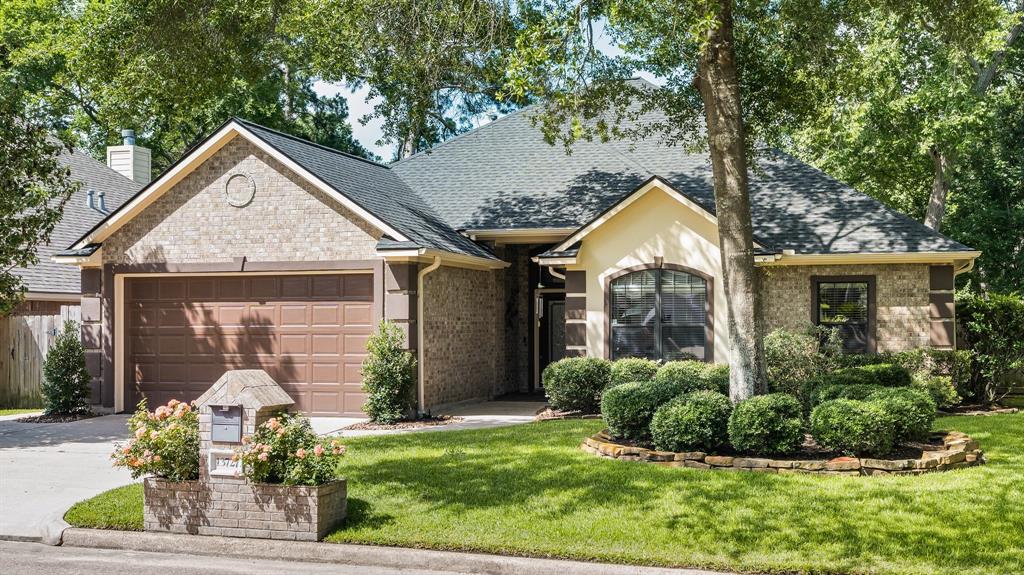 13727 Fountainview Drive