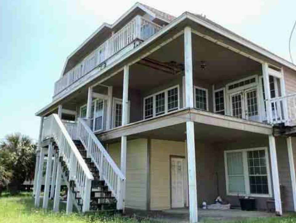 115 8th Street, San Leon, Texas image 2