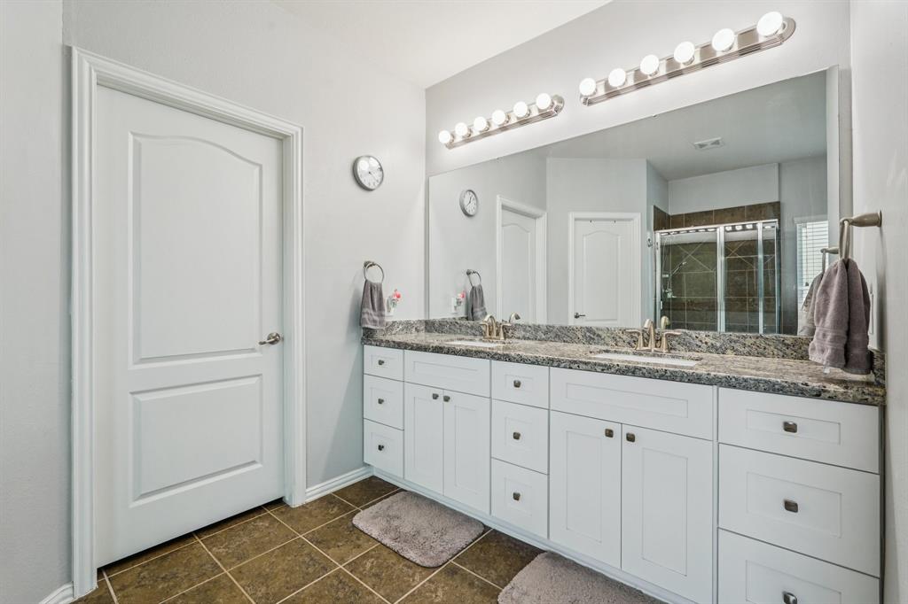 6546 Turner Fields Lane, Dickinson, Texas image 23