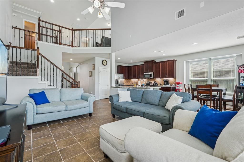 6546 Turner Fields Lane, Dickinson, Texas image 15