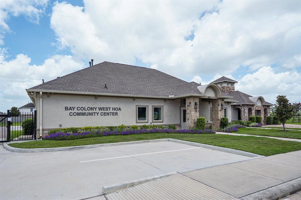 6546 Turner Fields Lane, Dickinson, Texas image 39