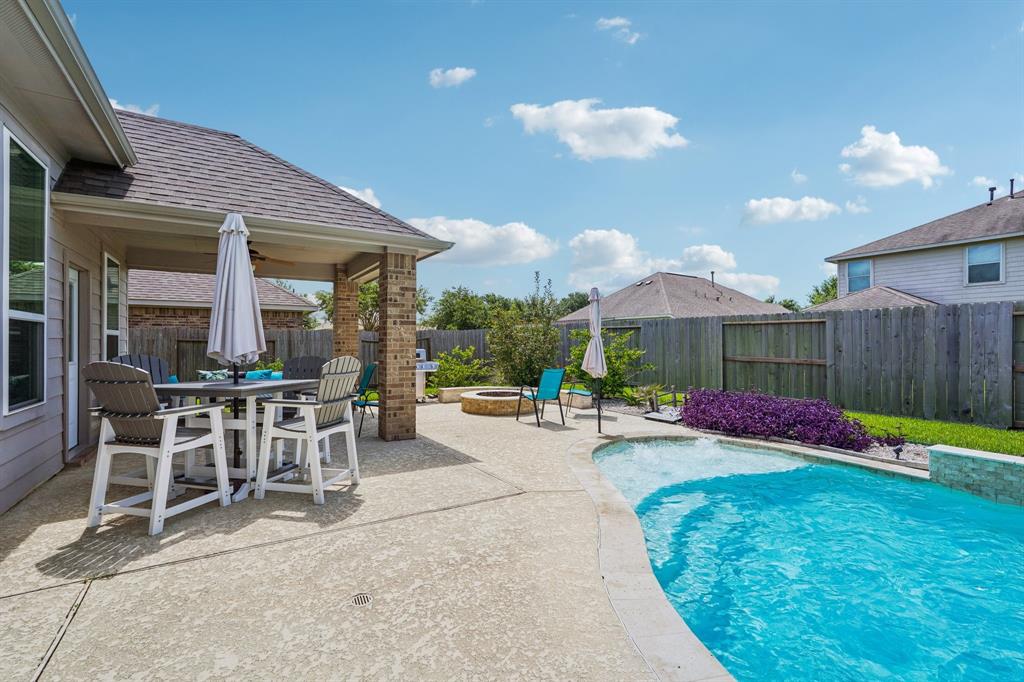 6546 Turner Fields Lane, Dickinson, Texas image 28