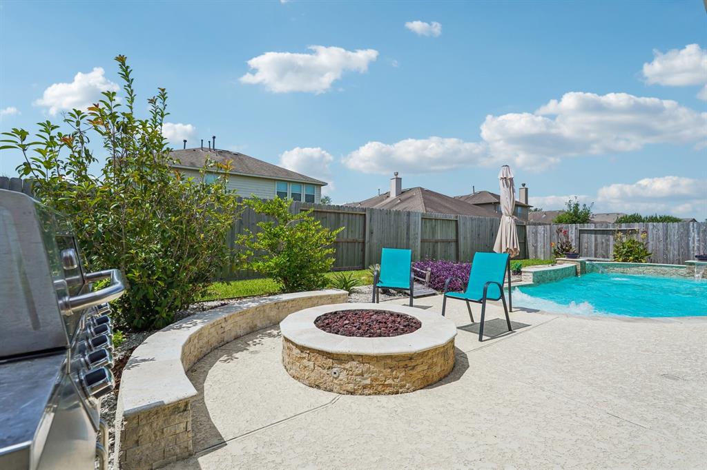 6546 Turner Fields Lane, Dickinson, Texas image 29
