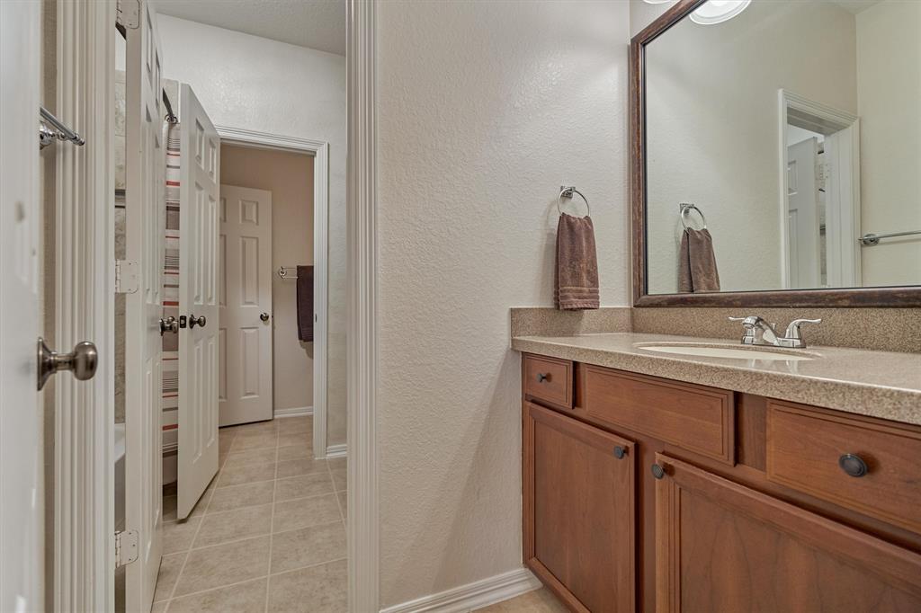 2500 Eagle Post Drive, Conroe, Texas image 35