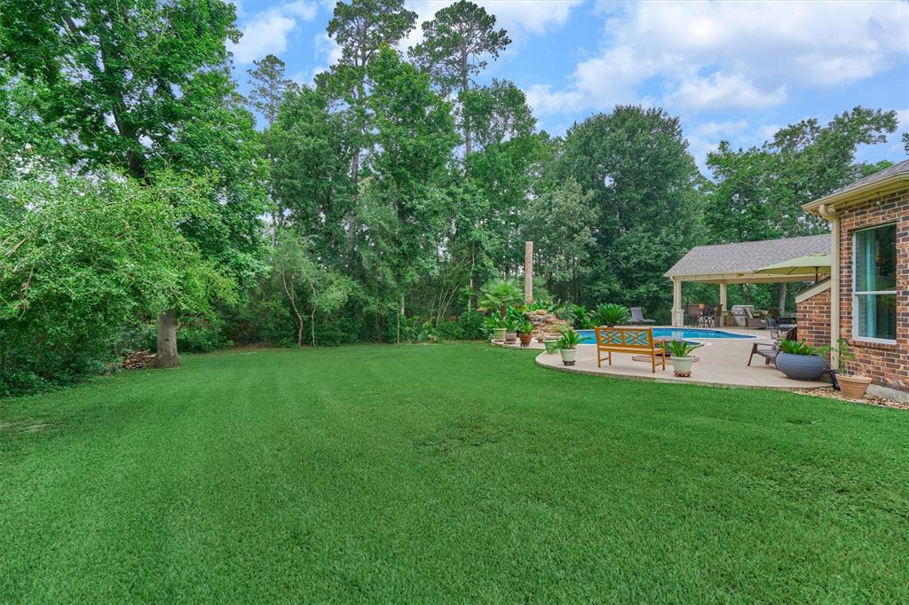 2500 Eagle Post Drive, Conroe, Texas image 5
