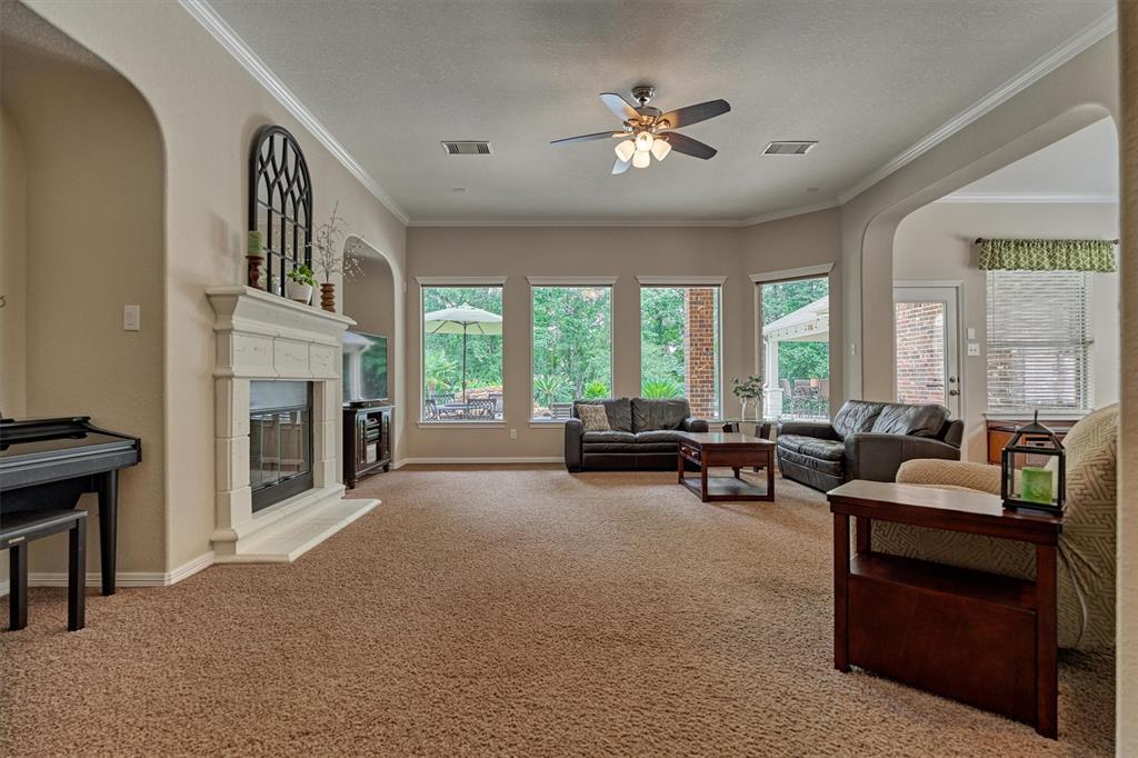 2500 Eagle Post Drive, Conroe, Texas image 16