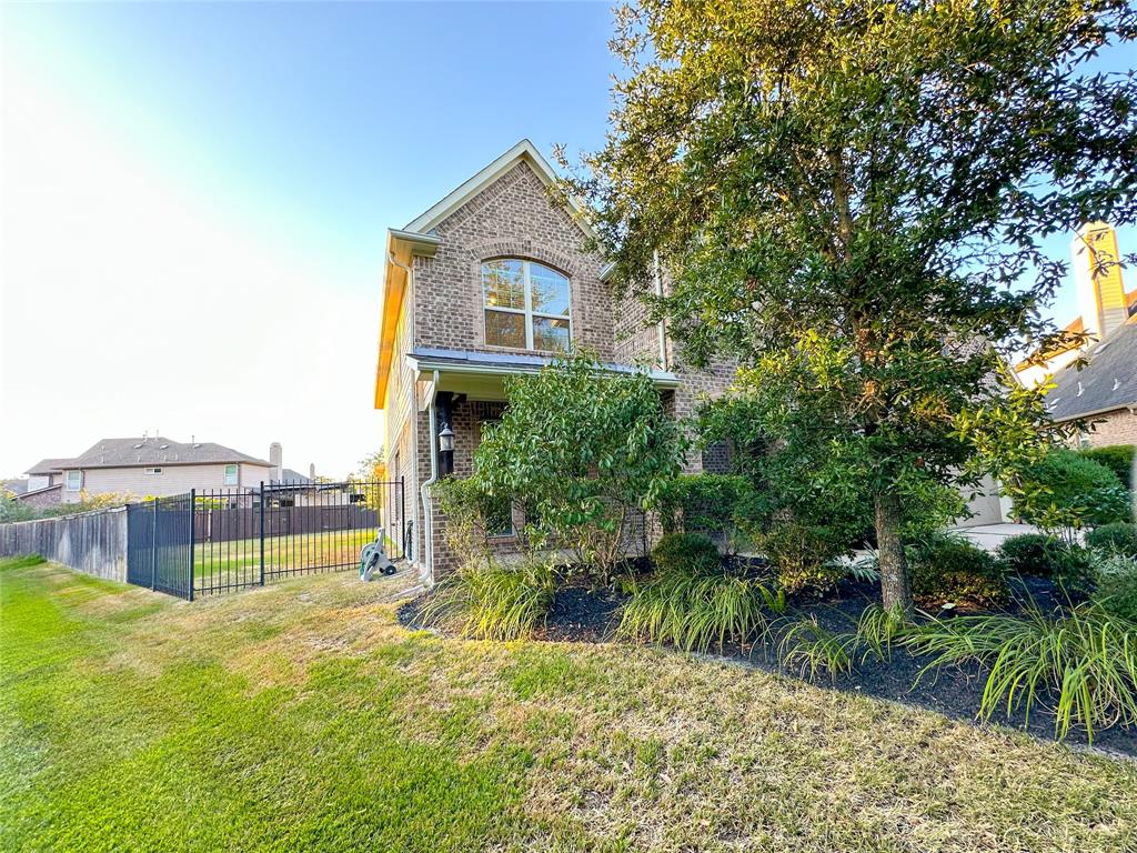 23 Cohasset Place