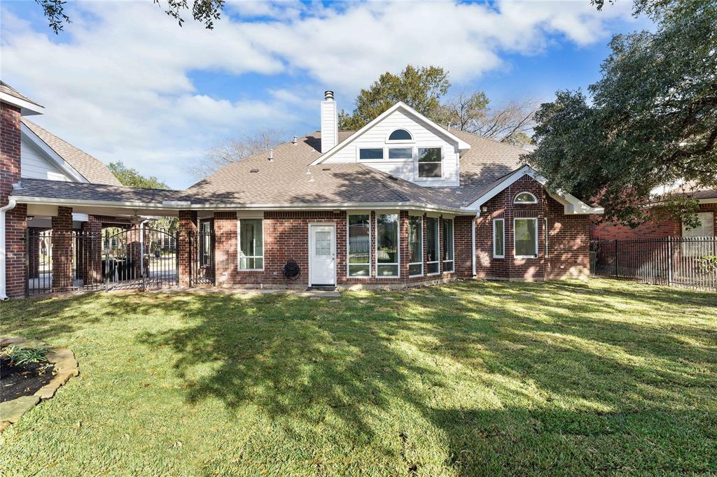 6627 Butler Oaks Court, Spring, Texas image 43
