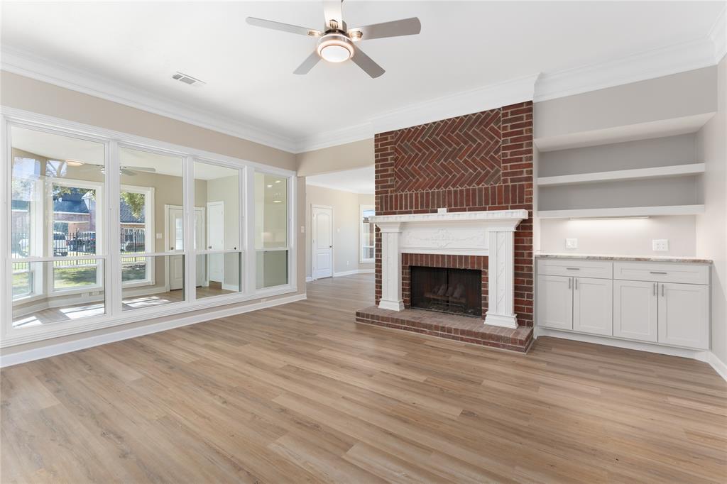 6627 Butler Oaks Court, Spring, Texas image 7