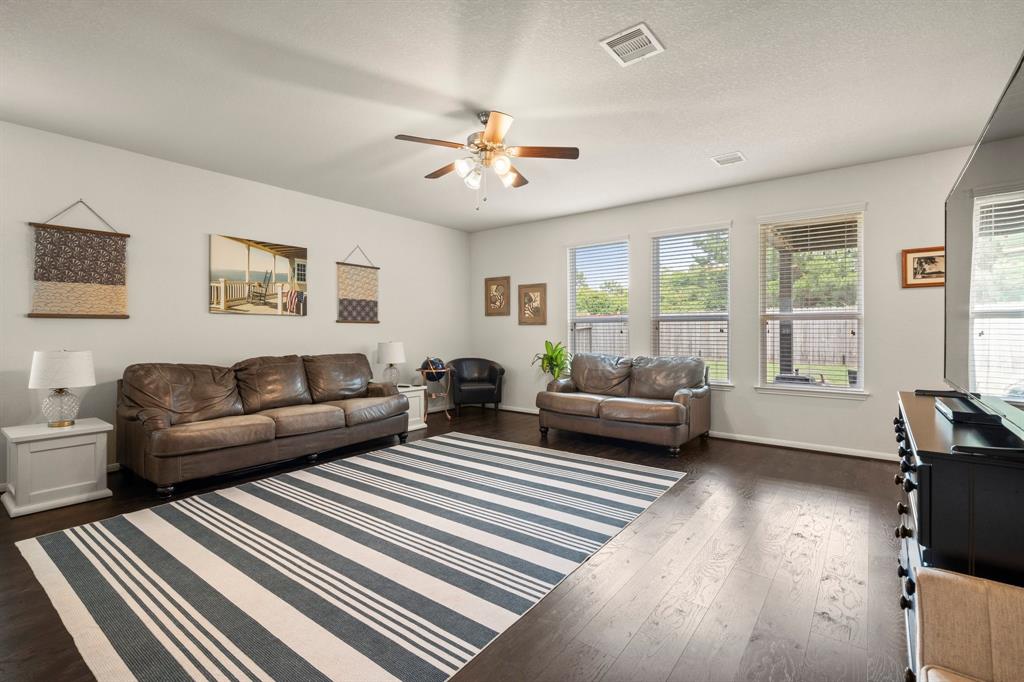 10606 Chestnut Pathway Way, Tomball, Texas image 7