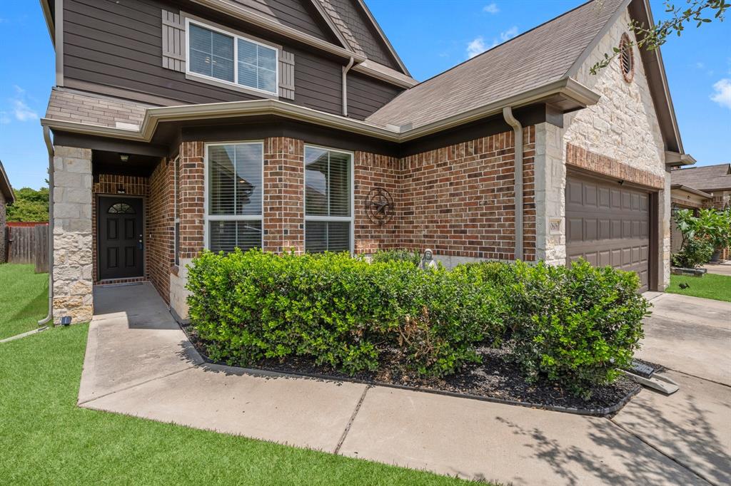 10606 Chestnut Pathway