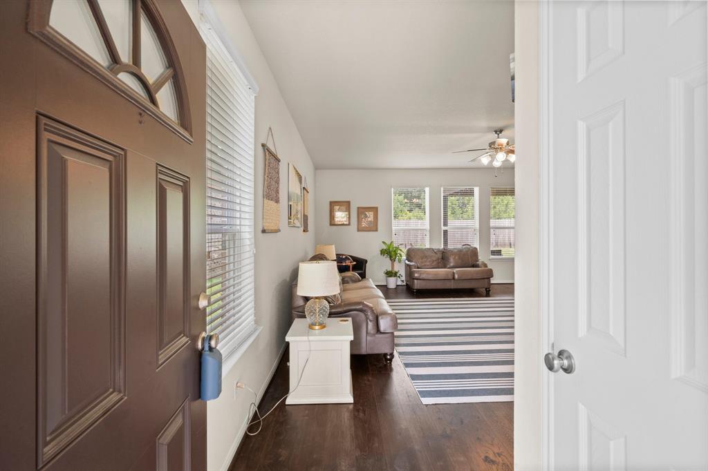 10606 Chestnut Pathway