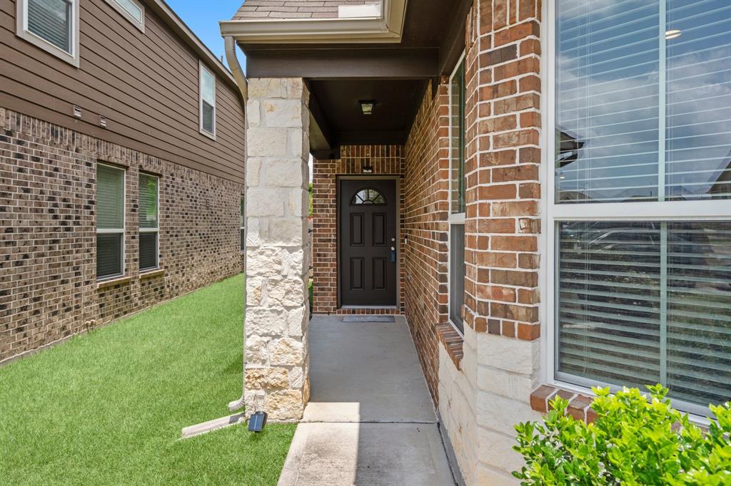 10606 Chestnut Pathway