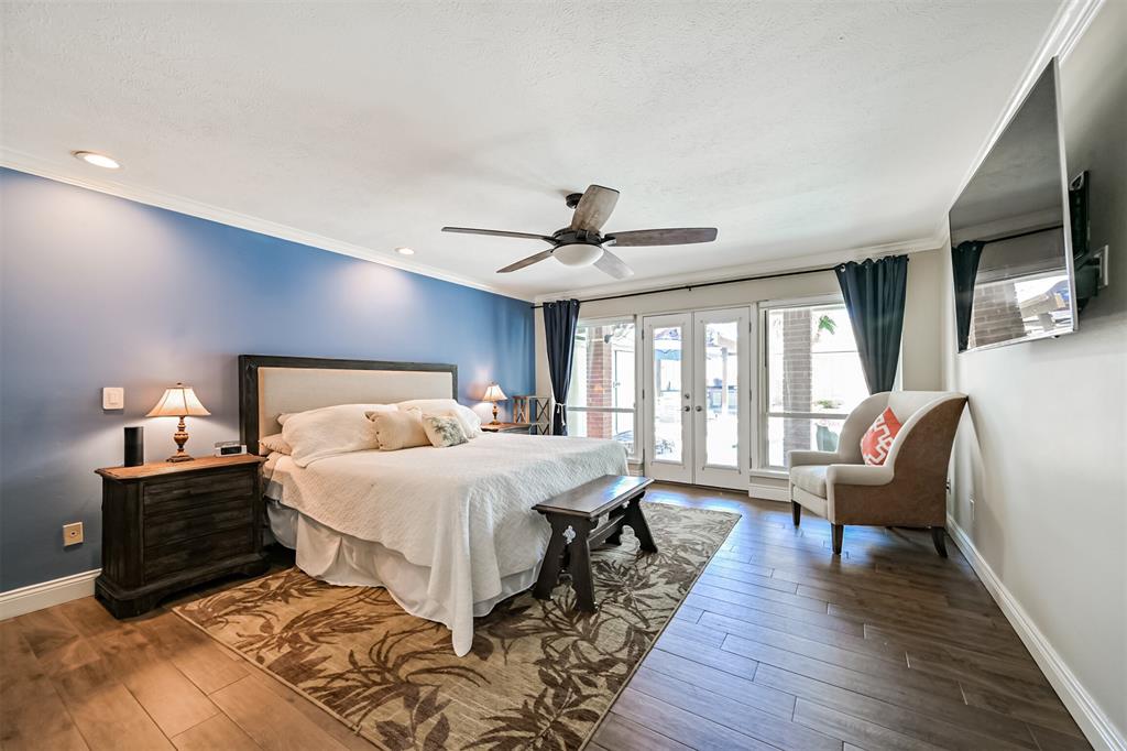 2102 Limrick Drive, Pearland, Texas image 20