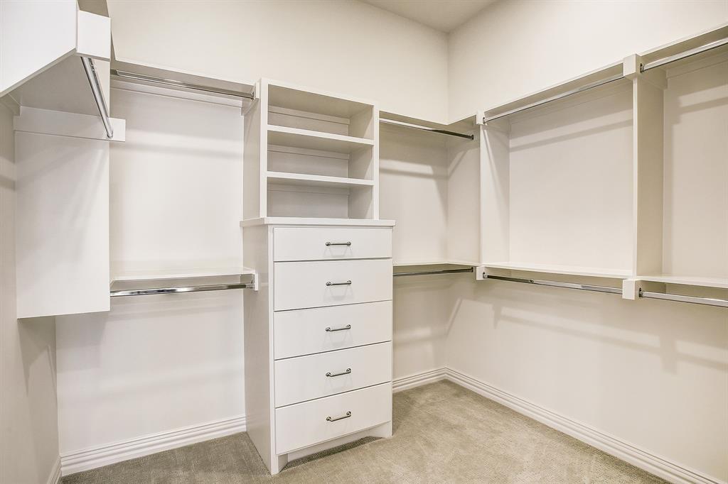2338 Wyndam Heights Lane, Houston, Texas image 20