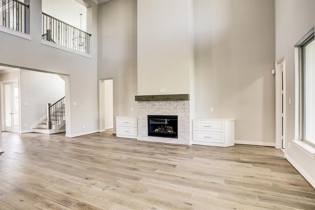 2338 Wyndam Heights Lane, Houston, Texas image 7
