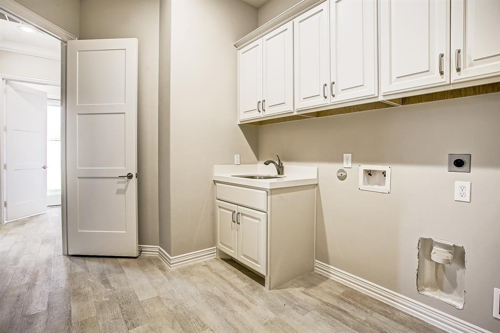 2338 Wyndam Heights Lane, Houston, Texas image 23