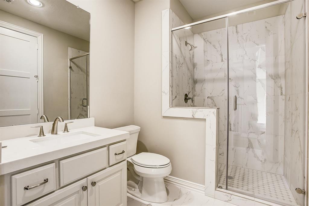 2338 Wyndam Heights Lane, Houston, Texas image 27