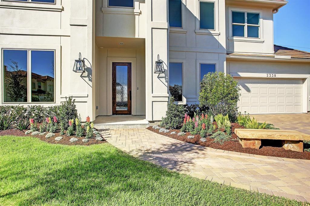 2338 Wyndam Heights Lane, Houston, Texas image 4