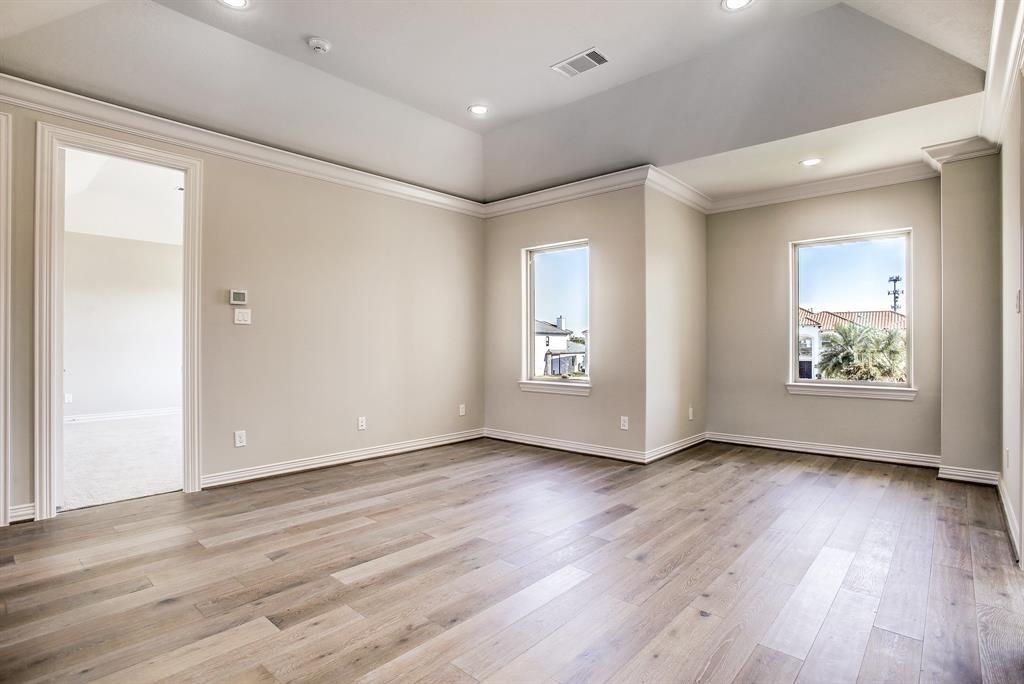 2338 Wyndam Heights Lane, Houston, Texas image 25