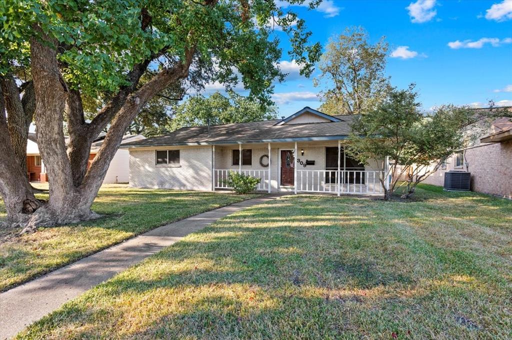309 Helen Drive, Deer Park, Texas image 1