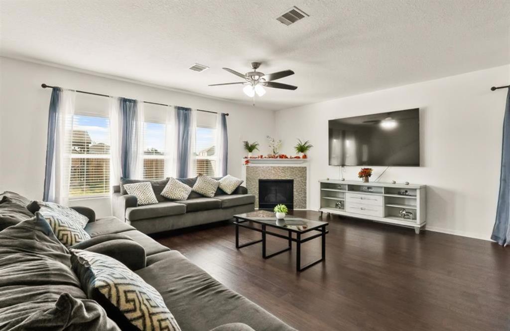 1942 Macondray Drive, Humble, Texas image 2
