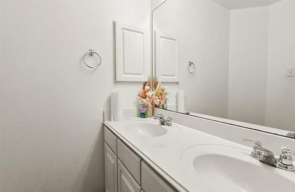 1942 Macondray Drive, Humble, Texas image 13
