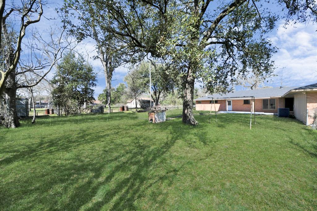3603 South Street, Brookshire, Texas image 37