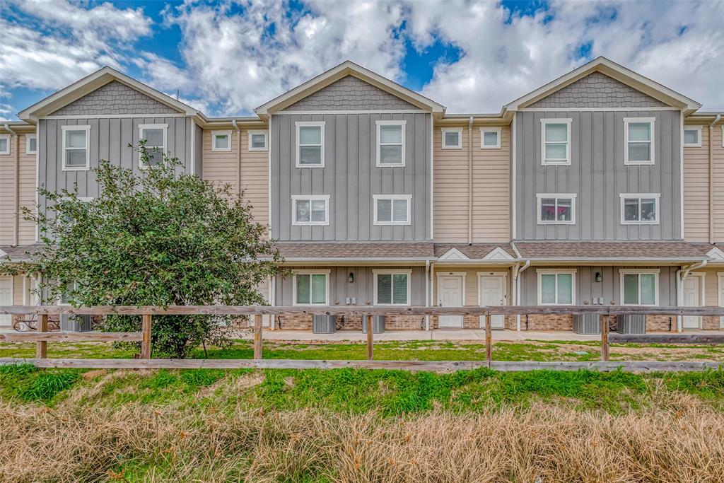 21155 Gosling Road 15 A-B