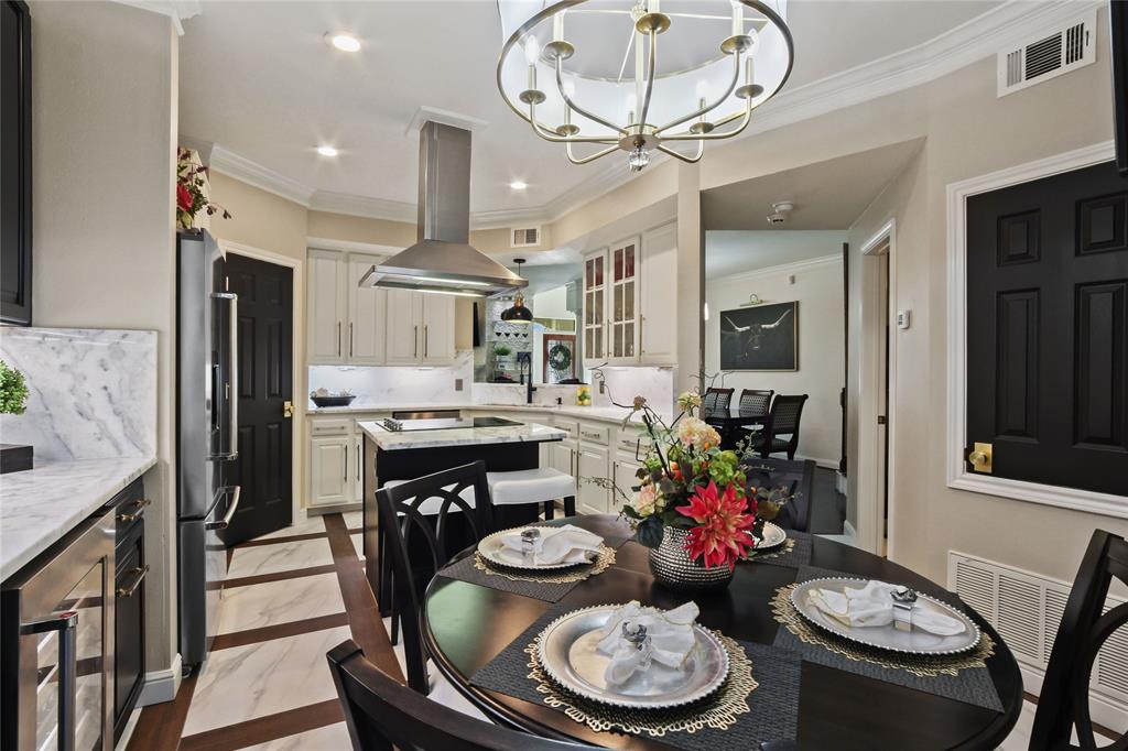 459 Mariners Drive, Kemah, Texas image 13