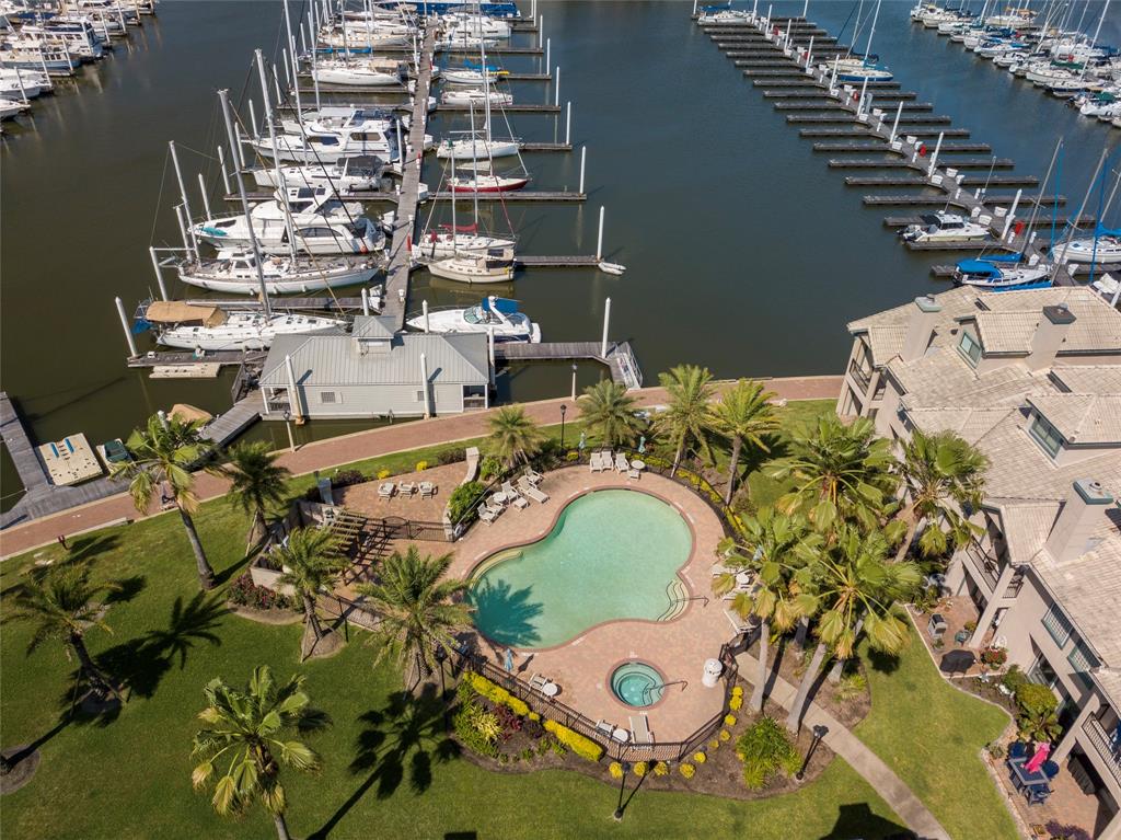 459 Mariners Drive, Kemah, Texas image 36