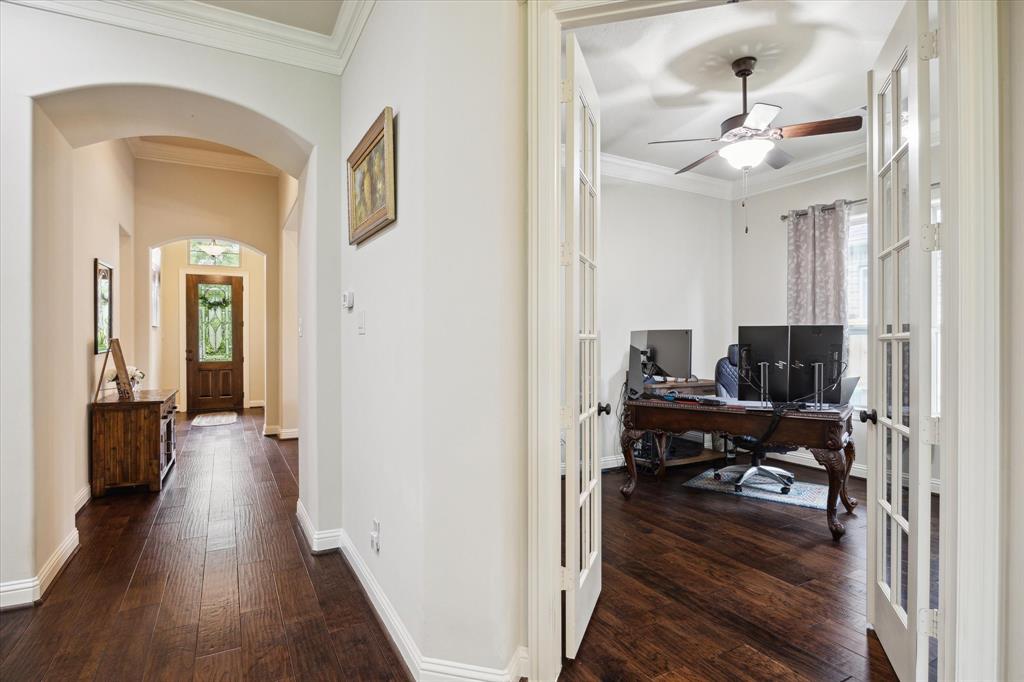 property-search 4 111 Coral Bells Court
