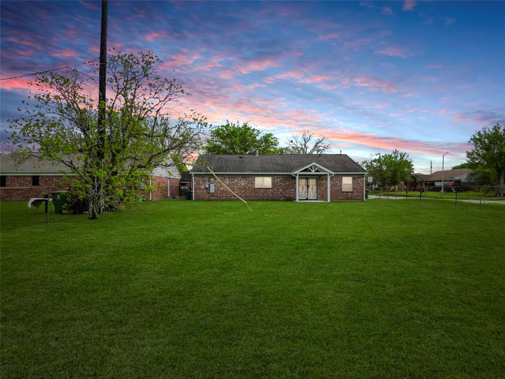 4503 Bungalow Lane, Houston, Texas image 10