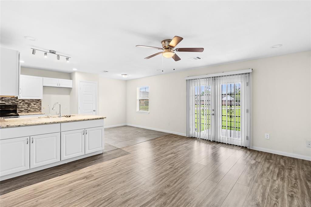 4503 Bungalow Lane, Houston, Texas image 15
