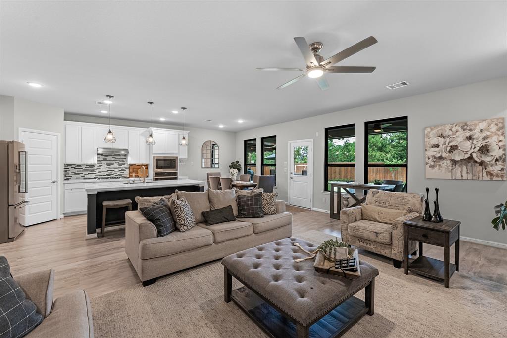 89 Fermata Lane, Tomball, Texas image 12