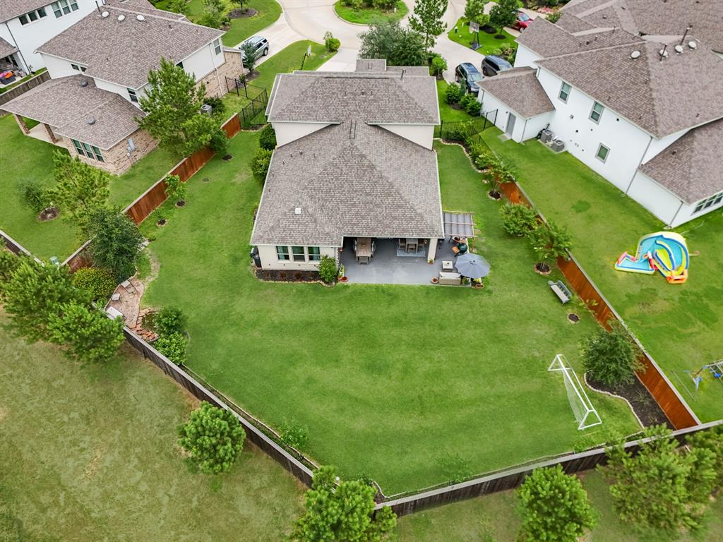 89 Fermata Lane, Tomball, Texas image 1
