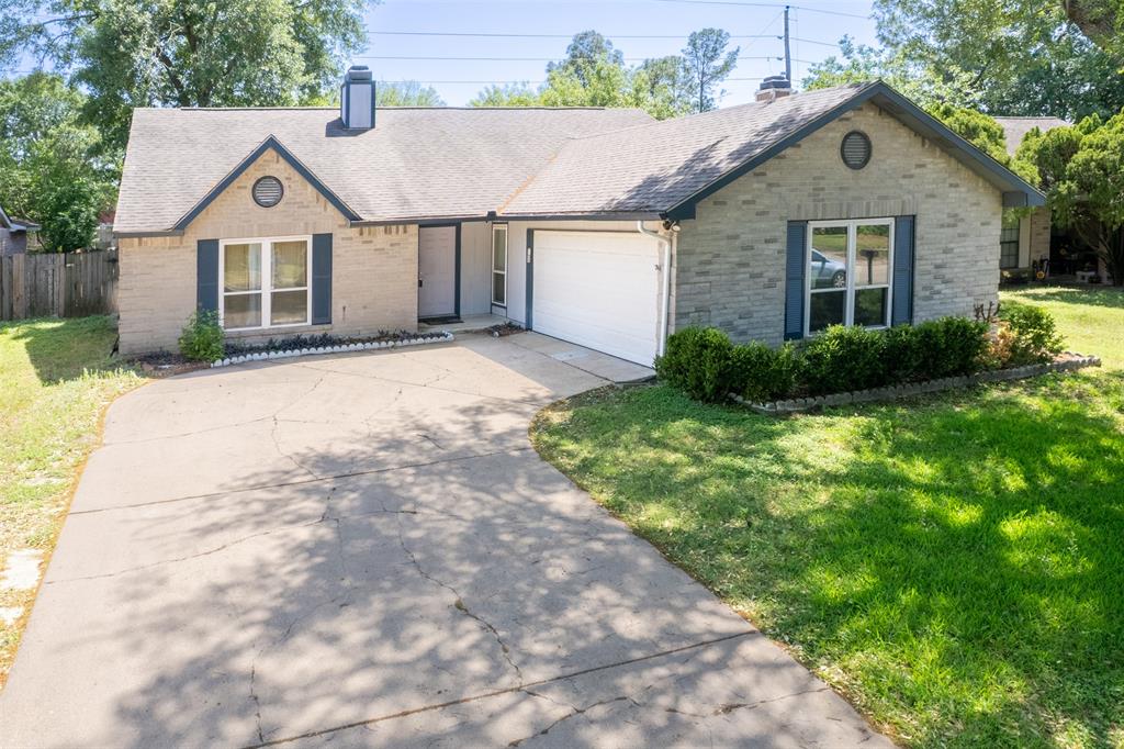 Houston, Texas 77083, United States, 3 Bedrooms Bedrooms, ,2 BathroomsBathrooms,Residential,Pending,110467