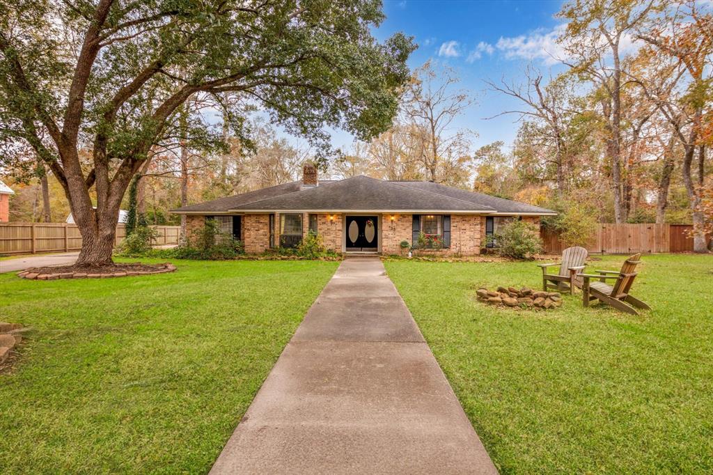 33 Little John Ln Ln, Dayton, Texas image 1