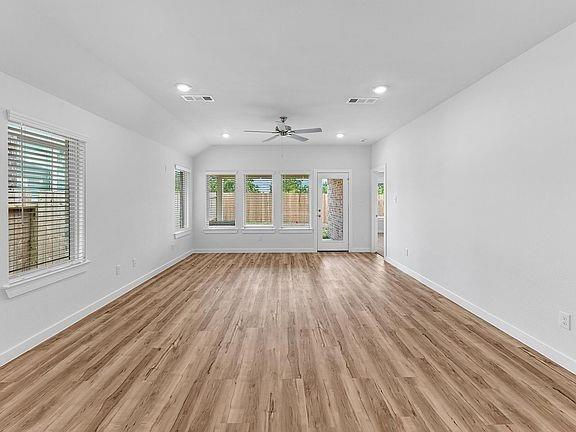 19244 Hazel Firs Court