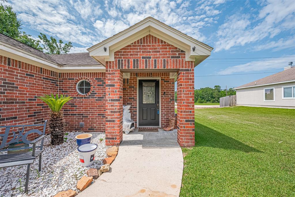 109 Moonspinner Ln, Conroe, Texas image 6