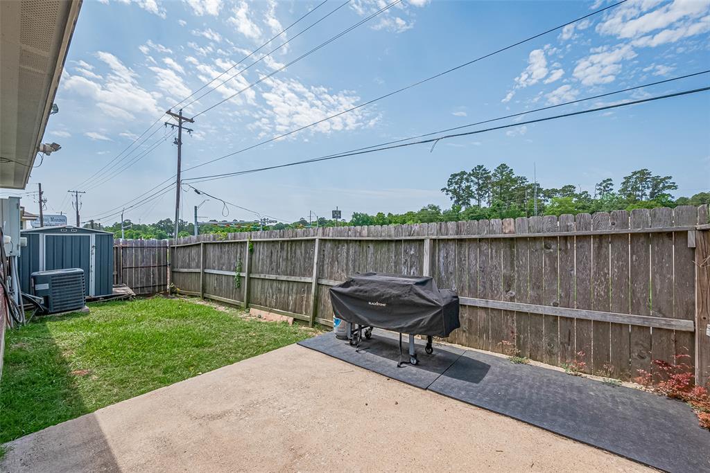 109 Moonspinner Ln, Conroe, Texas image 34