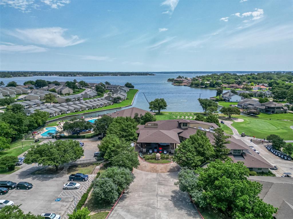 109 Moonspinner Ln, Conroe, Texas image 38