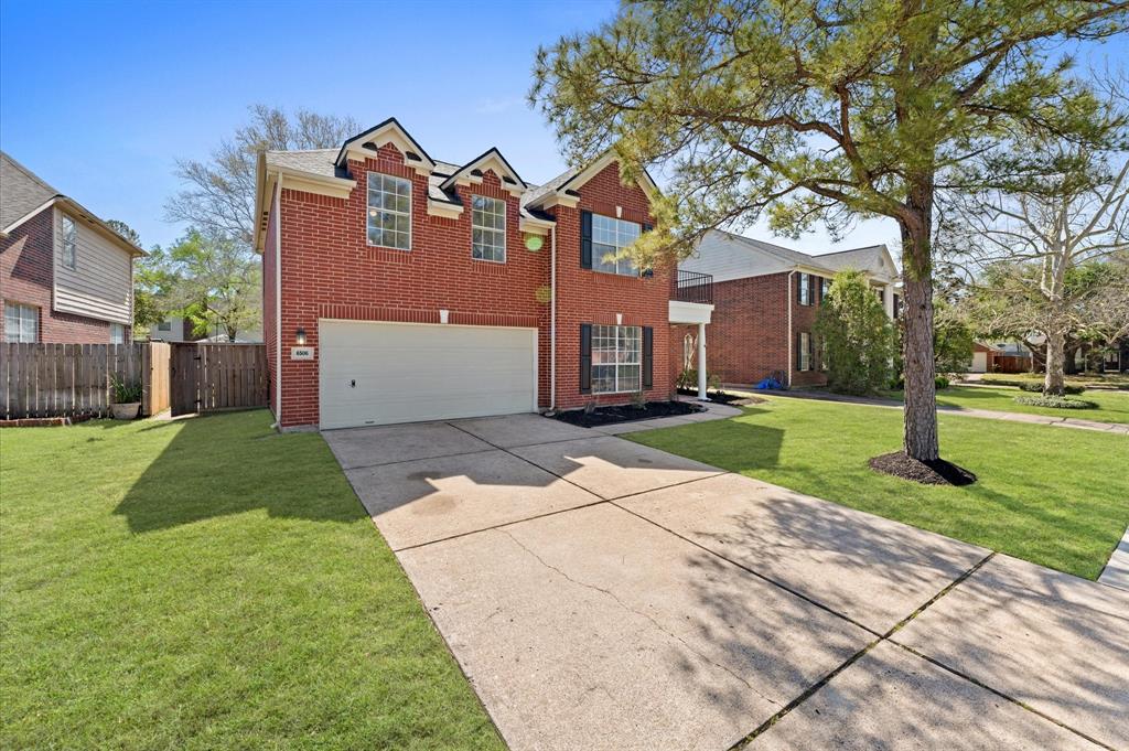 property-search 3 6506 Knoll Park Drive