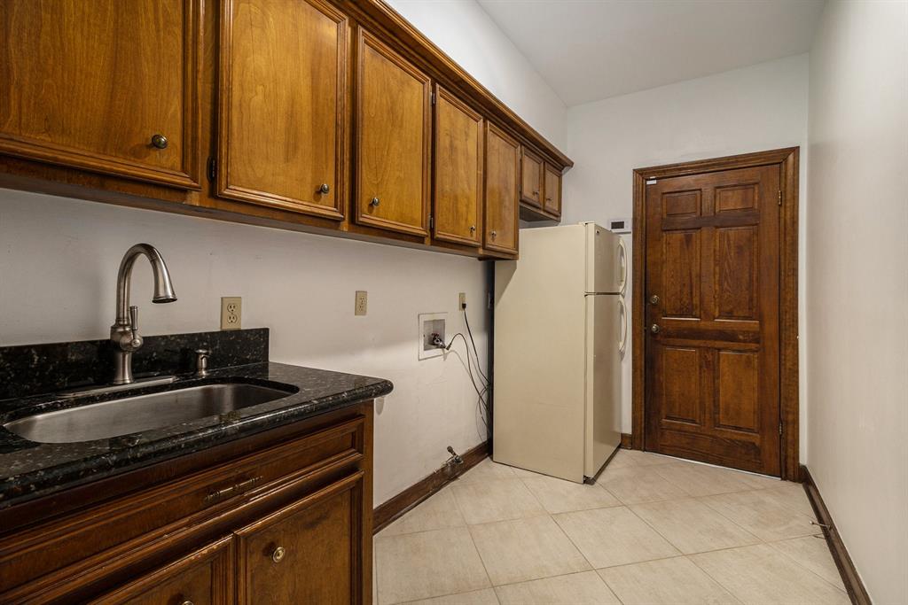 8007 Vintage Creek Drive, Spring, Texas image 25
