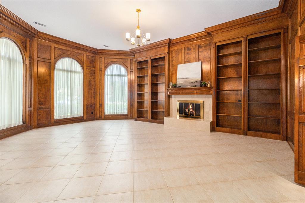 8007 Vintage Creek Drive, Spring, Texas image 7