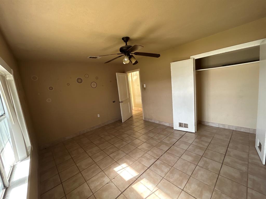 517 Pecan Drive, South Houston, Texas image 18