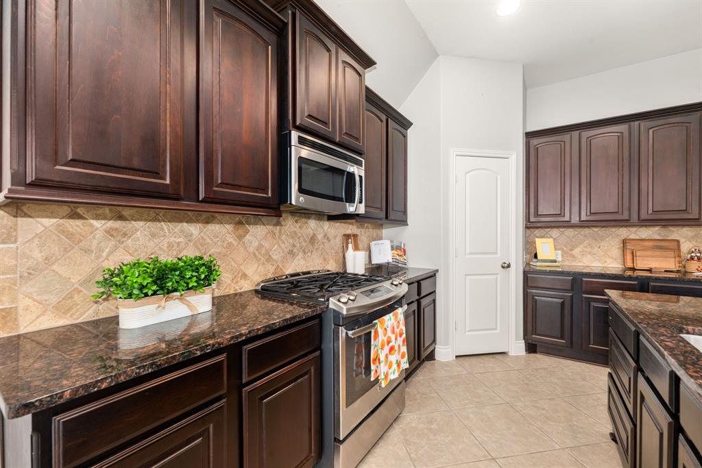 2314 Laurel Loch Lane, Pearland, Texas image 15